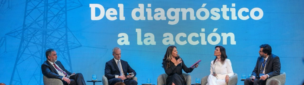 CNE participó en seminario “Energía 2030: Del diagnóstico a la acción” organizado por el Ministerio de Energía
