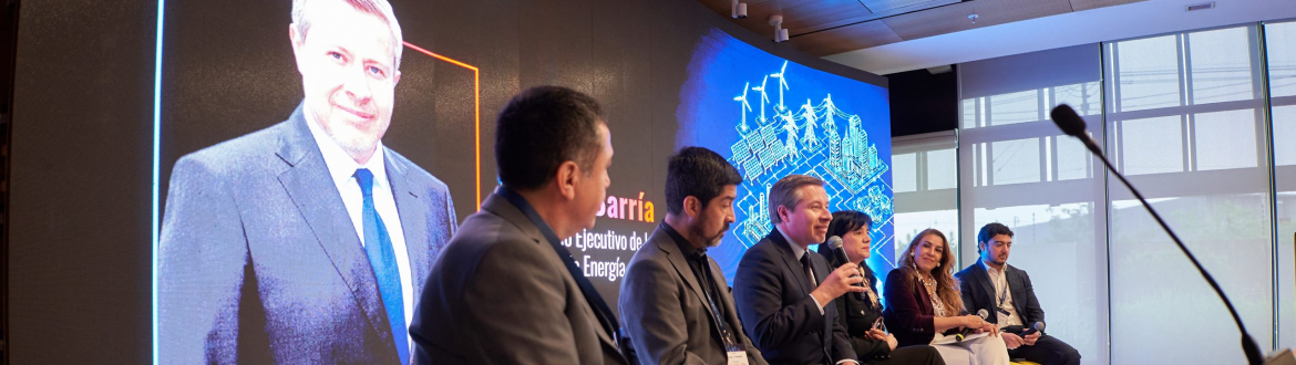 Ciberseguridad e infraestructura crítica: Carlos Barría destaca la importancia de la colaboración para fortalecer el sistema eléctrico